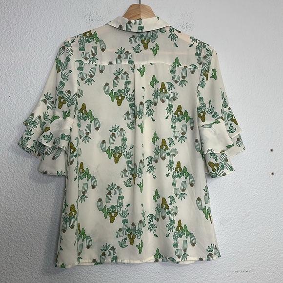 ModCloth Women’s Size Small Cactus Ruffle Short Sleeve Button Down Top - Picture 2 of 8
